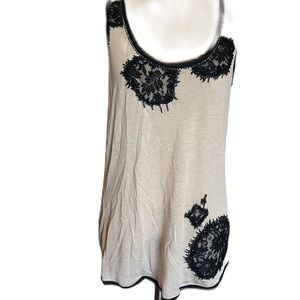 Diane von FURSTENBERG cream tank with black lace. Size medium